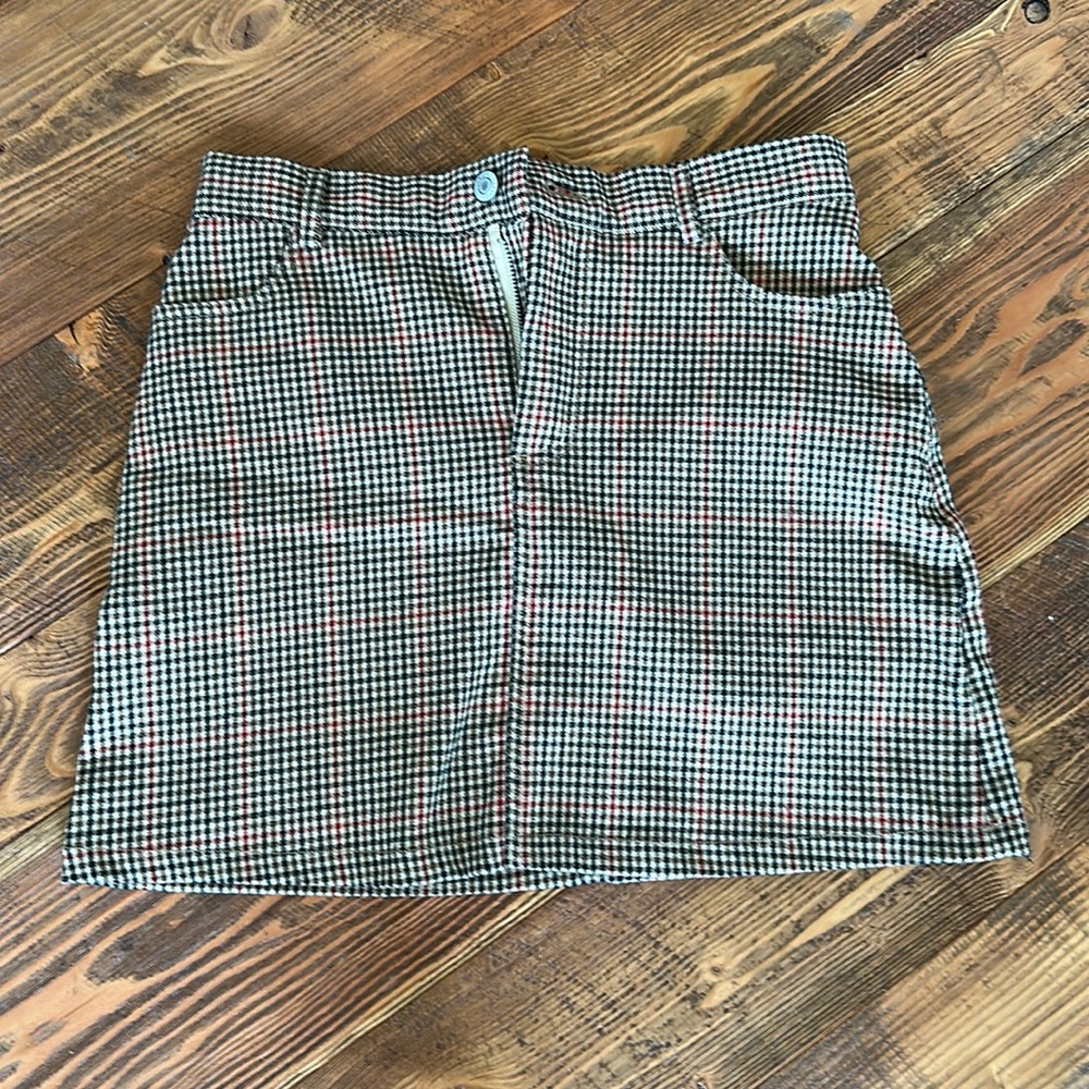 Checkered Mini skirt - girl or teen